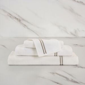 slide 1 Classic Lavetta