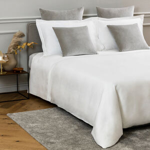 slide 4 Luxury Silk Velvet Cuscino Decorativo