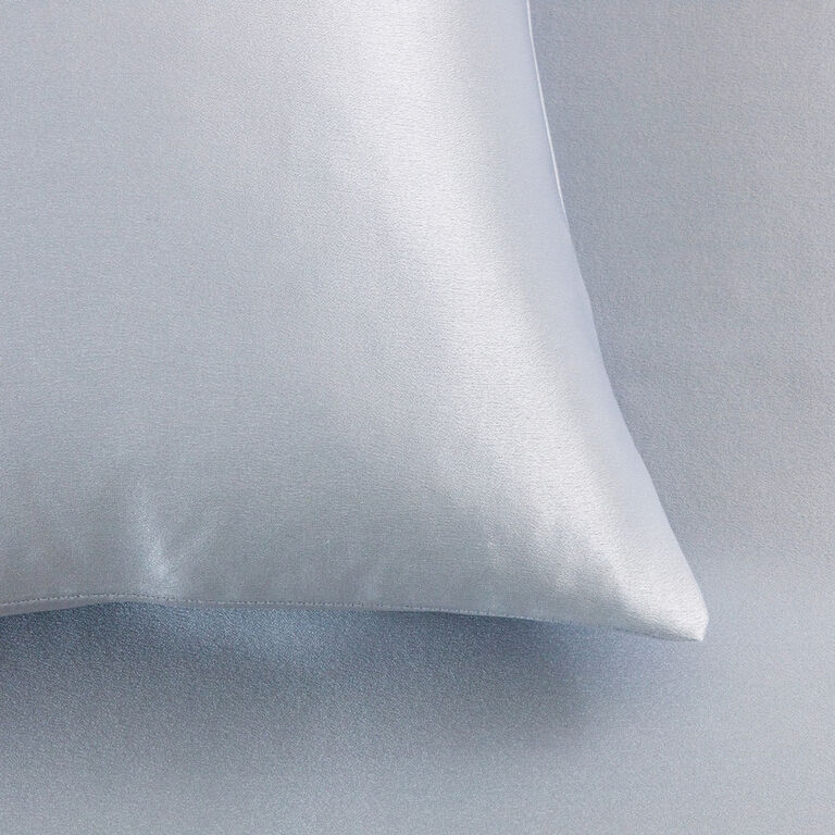 slide 3 Luxury Silk Cuscino Decorativo