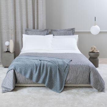 Moulin&eacute; Blow Plaid