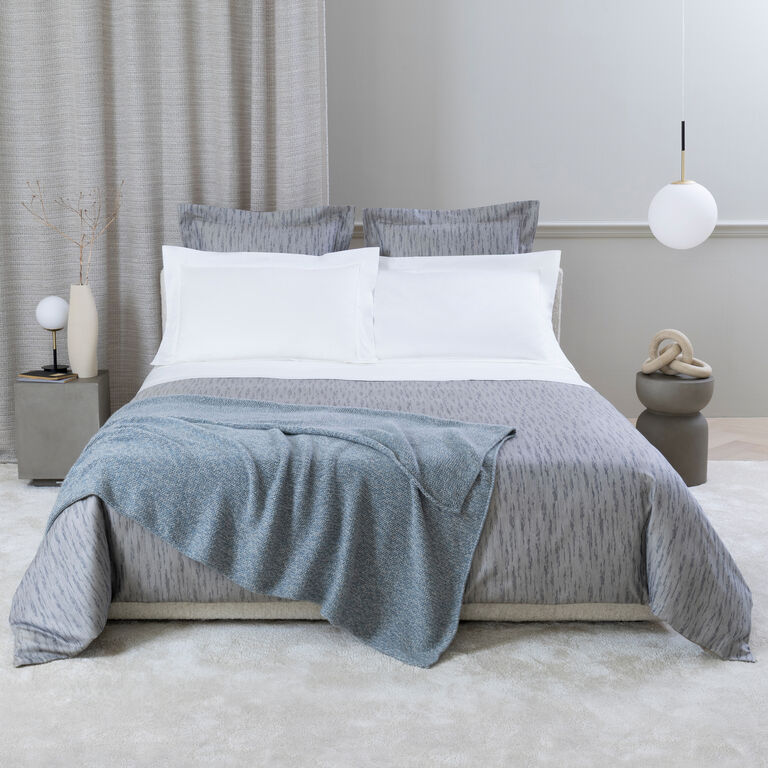 slide 2 Moulin&eacute; Blow Plaid