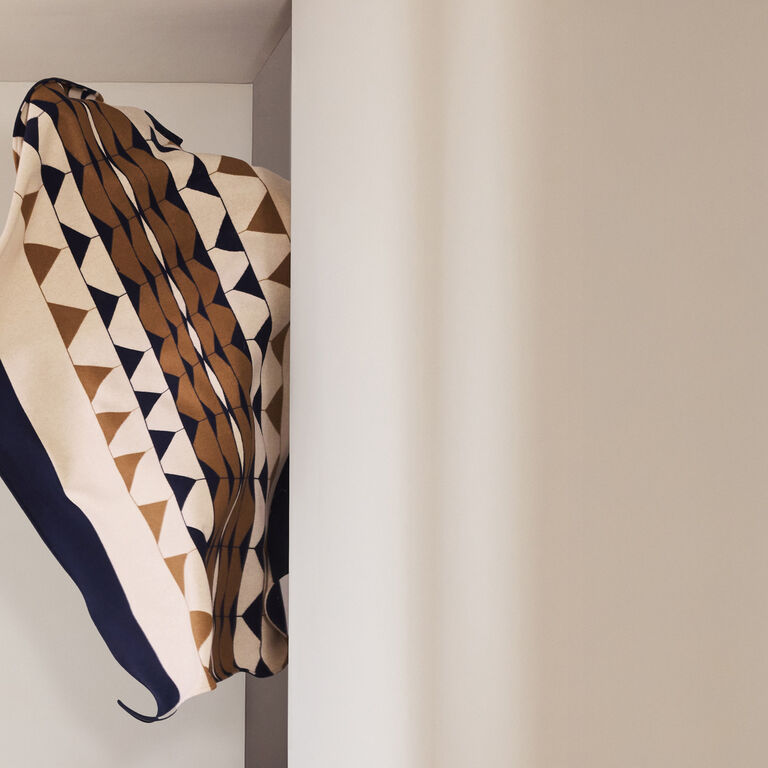 slide 5 Deco Plaid 001