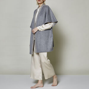 slide 3 Palace Mantella