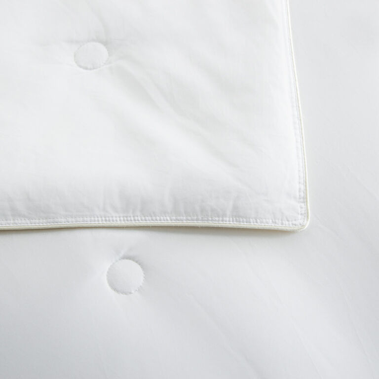 slide 2 Villa Silk Light Piumino