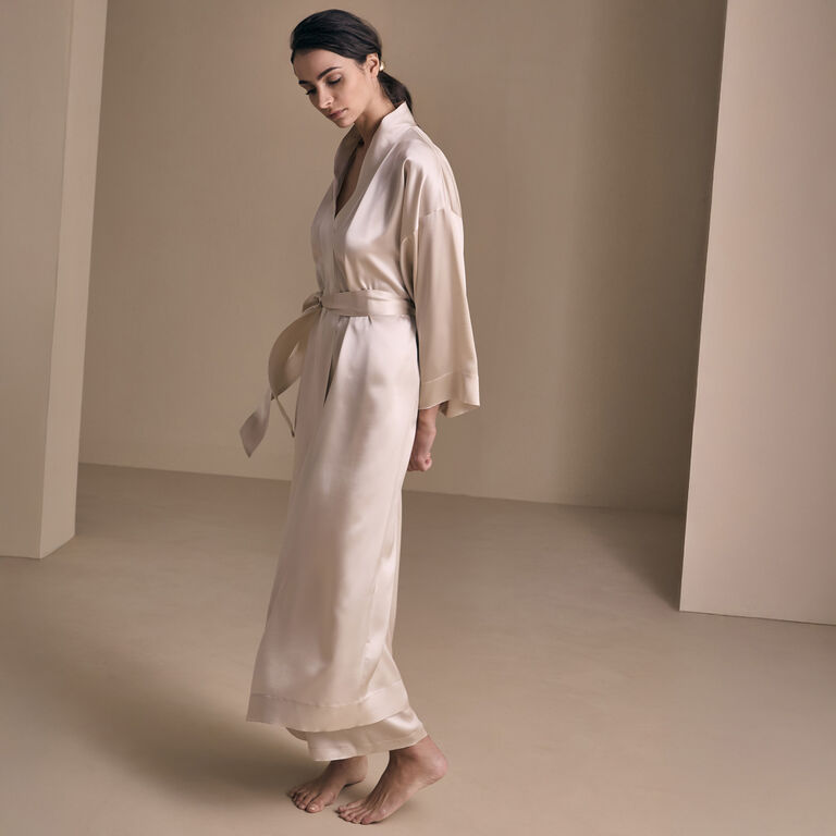 slide 1 Cascade Dressing Gown