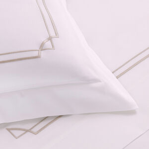 slide 3 Layering Embroidery Federa