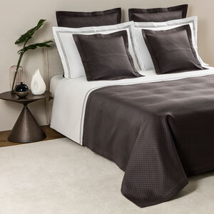 slide 4 Hotel Melody Euro Sham