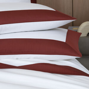 slide 5 Bold Pillowcase