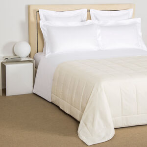 slide 4 Simple Warm Trapunta