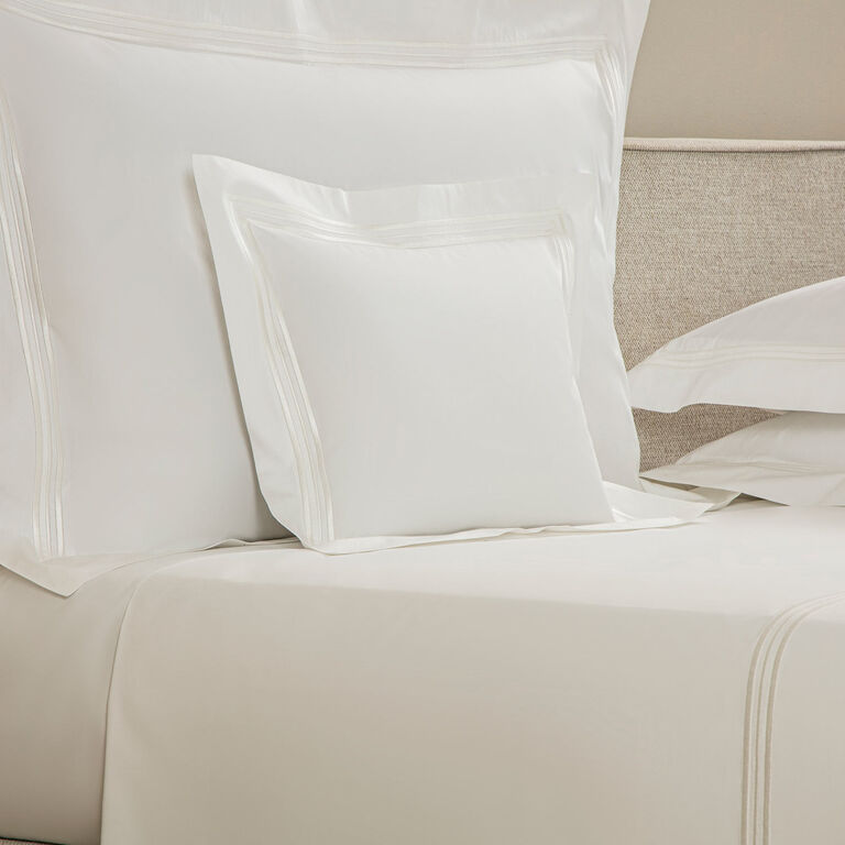 slide 2 Triplo Bourdon Boudoir