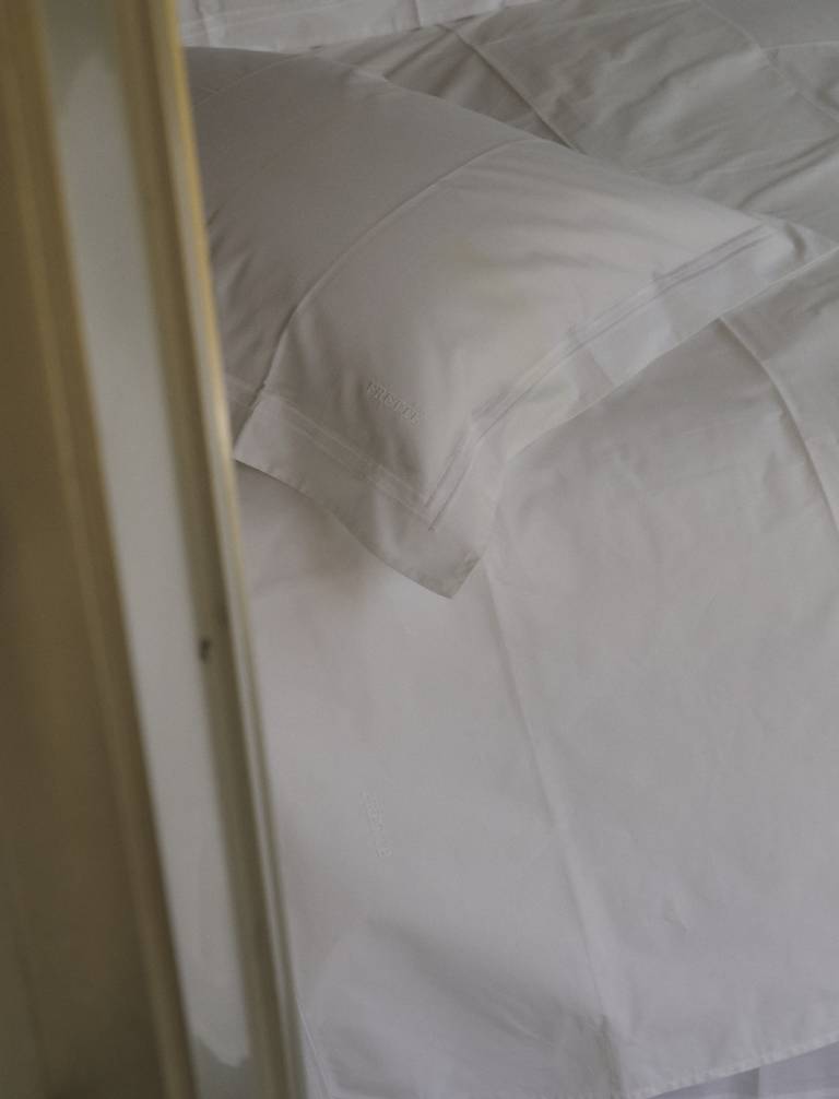 Frette Crispy Percale bedding, Italian cotton with breathable basket weave